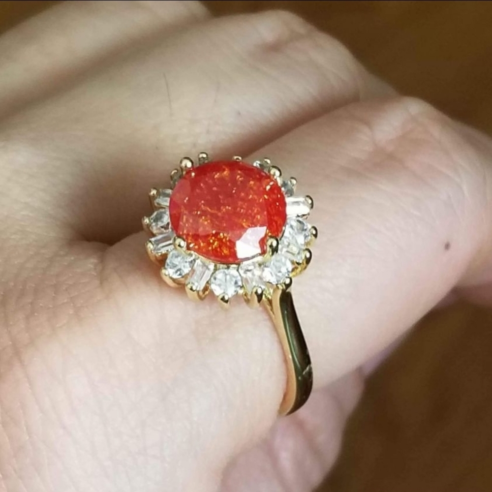 New 18K Gold Plated Round Cut Red Ice Gem Diamond Ring for Women - Picture 3 of 9